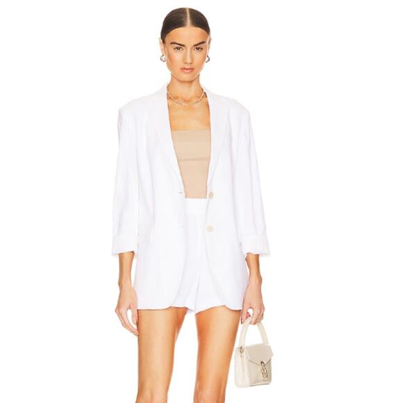 Theory Clean Mini Short in White NWT Size 8 - Picture 1 of 4